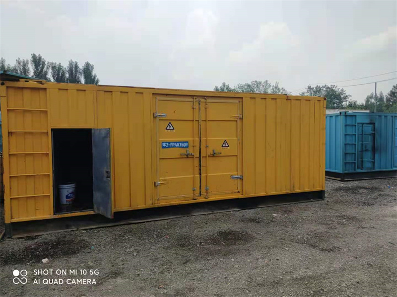 新化200KW柴油发电机组需要配备什么型号的电缆线？