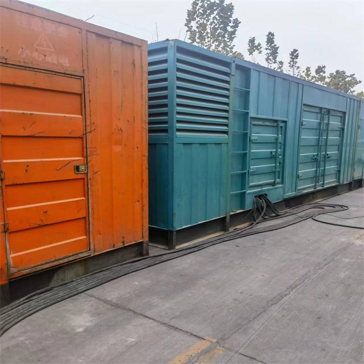 新化如何选择适合 600kW 柴油发电机组的热继电器？