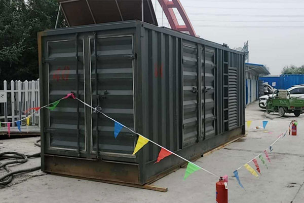 新化发电机租赁空气滤清器多久更换一次？